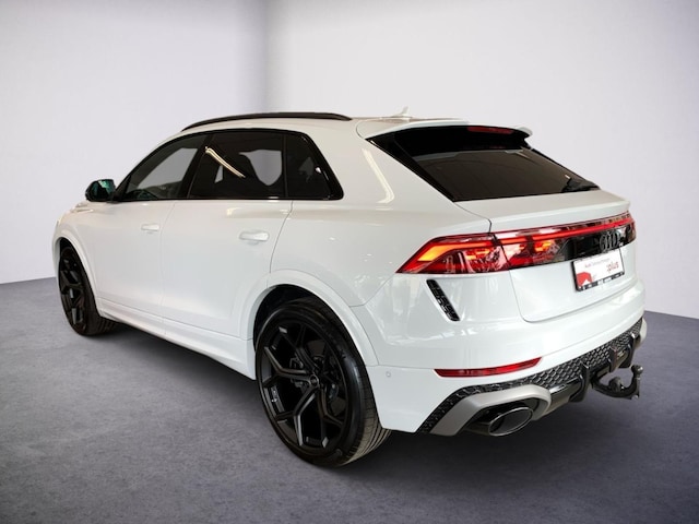 Audi RS Q8 Performance Quattro