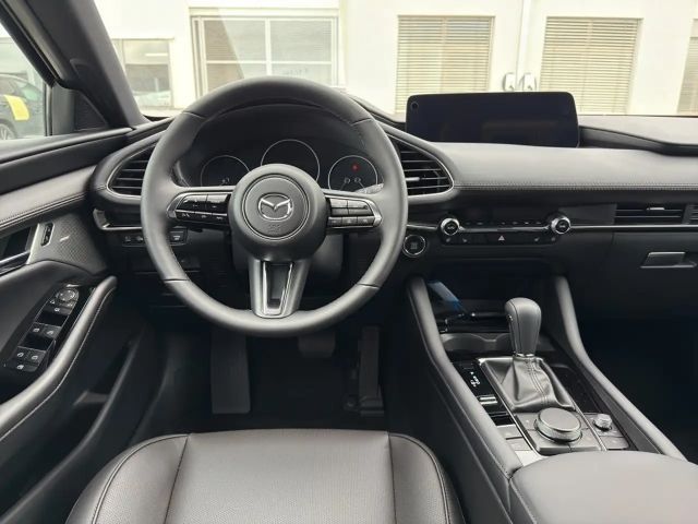 Mazda 3 4WD SkyActiv Takumi e-Skyactiv