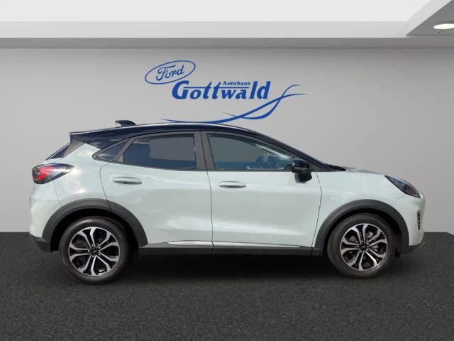 Ford Puma EcoBoost Titanium