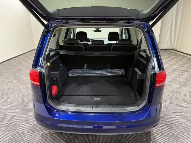 Volkswagen Touran 1.5 TSI DSG