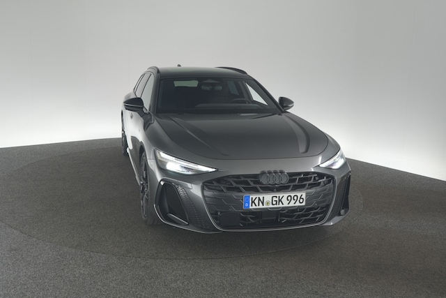 Audi A6 Avant Quattro S-Tronic