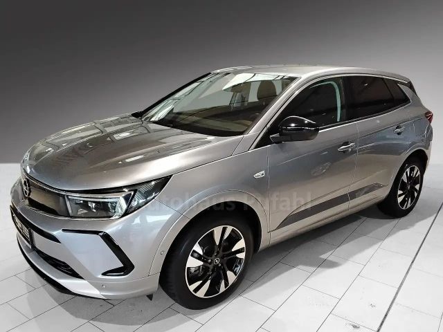 Opel Grandland X Grandland neuwertig, super Ausstattung, wenig KM