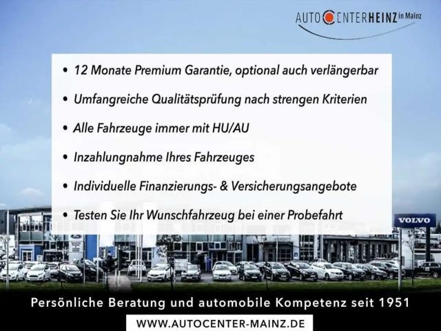 Volkswagen Golf 1.5 eTSI Life