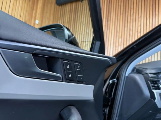 Audi A4 Avant S-Line