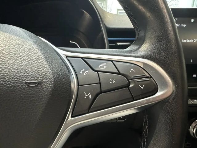 Renault Clio E-Tech Intens