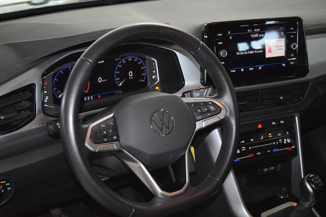 Volkswagen T-Roc TSI Navi Kamera ACC SHZ AppConnect