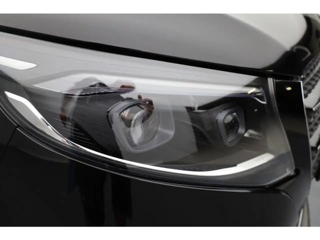 Mercedes-Benz V 220 AVANTGARDE V 220 d