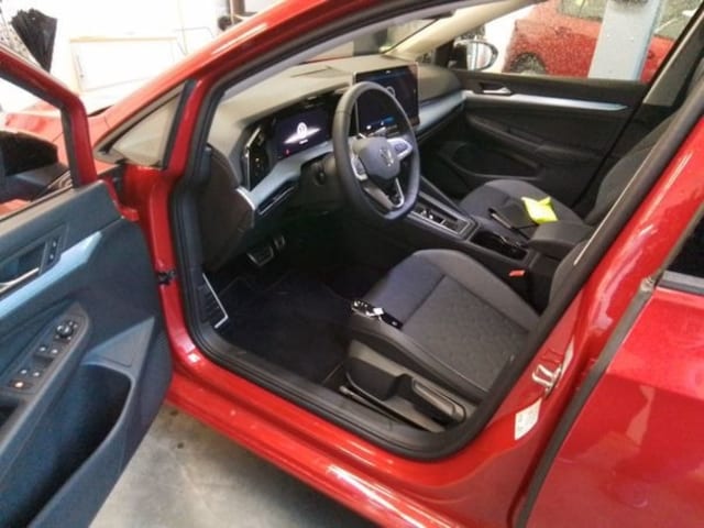 Volkswagen Golf 1.5 eTSI DSG Golf VIII