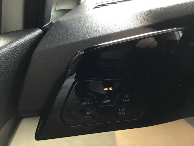 Volkswagen Golf Business Variant