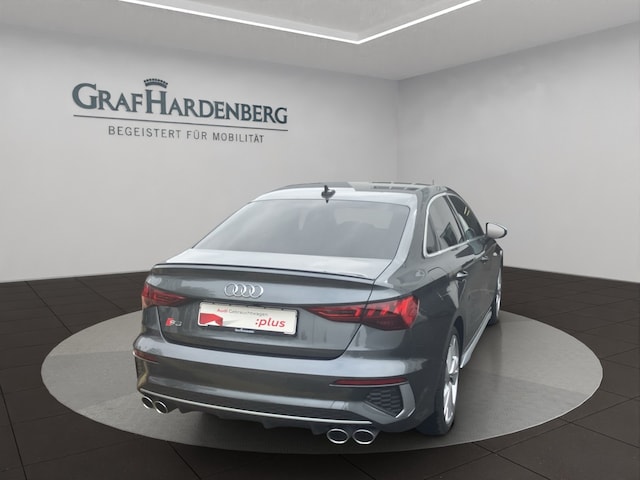 Audi S3 Quattro S-Tronic Sedan