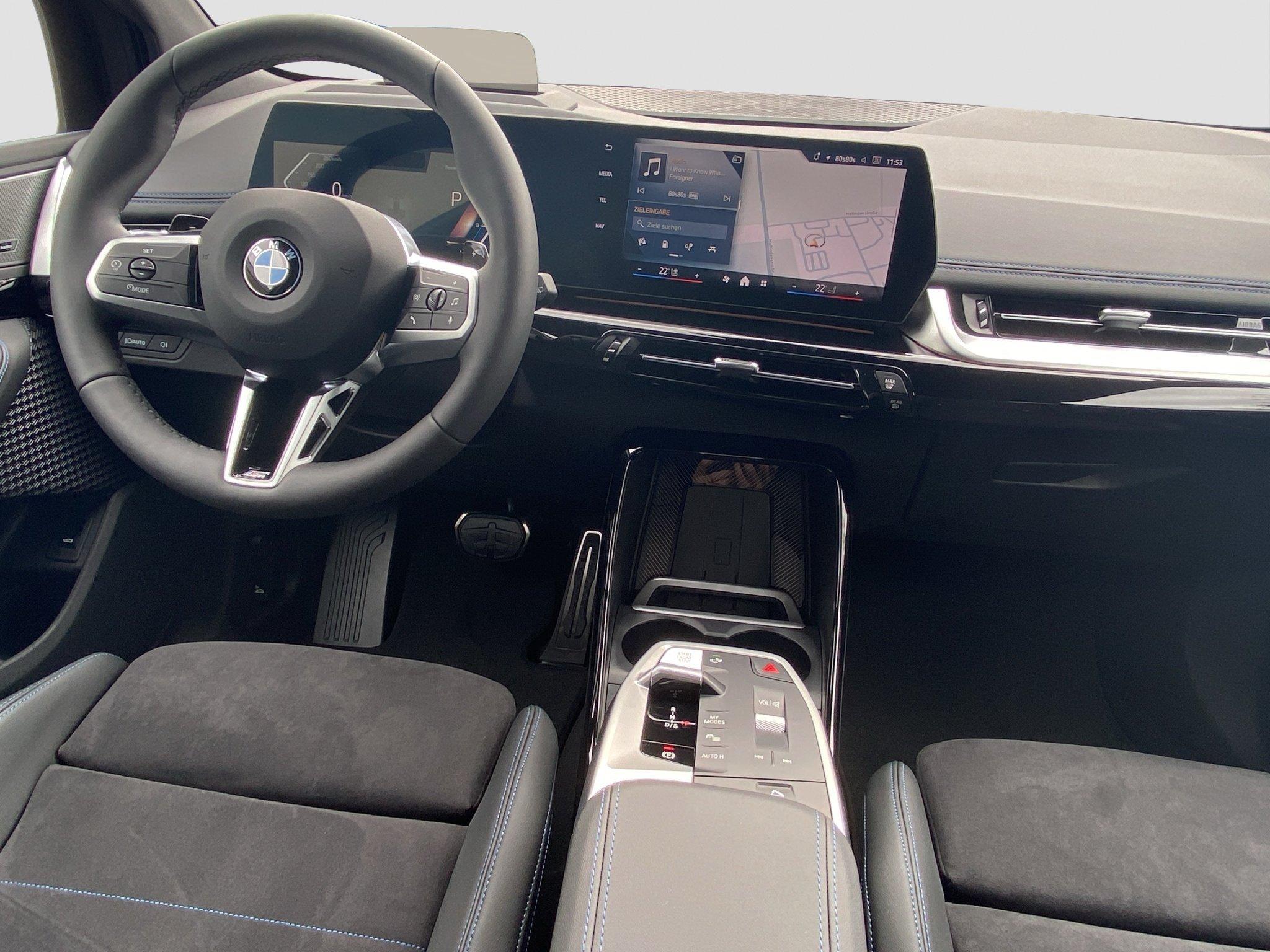 BMW 220 220i Active Tourer