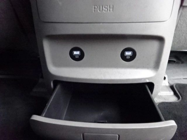 Hyundai Staria Signature Vierwielaandrijving