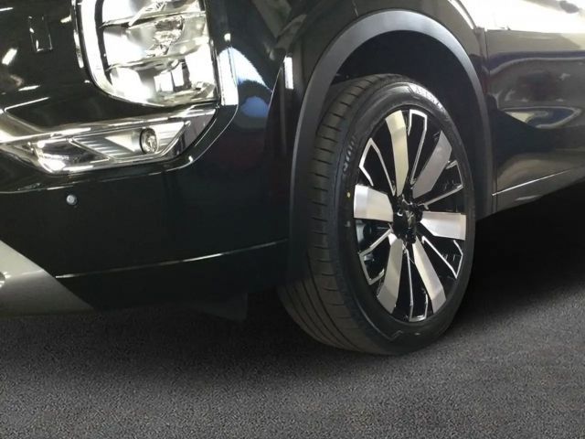 Mitsubishi Outlander 4WD PHEV