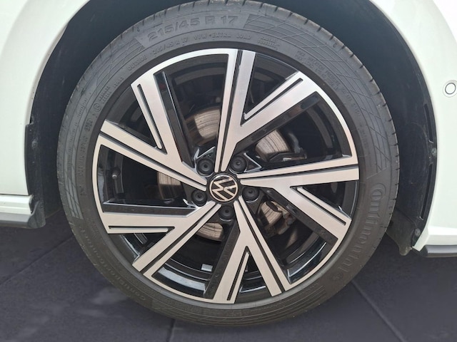 Volkswagen Polo 1.0 TSI DSG R-Line