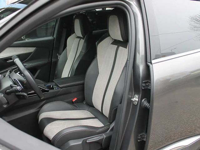 Peugeot 3008 EAT8 GT-Line Hybrid