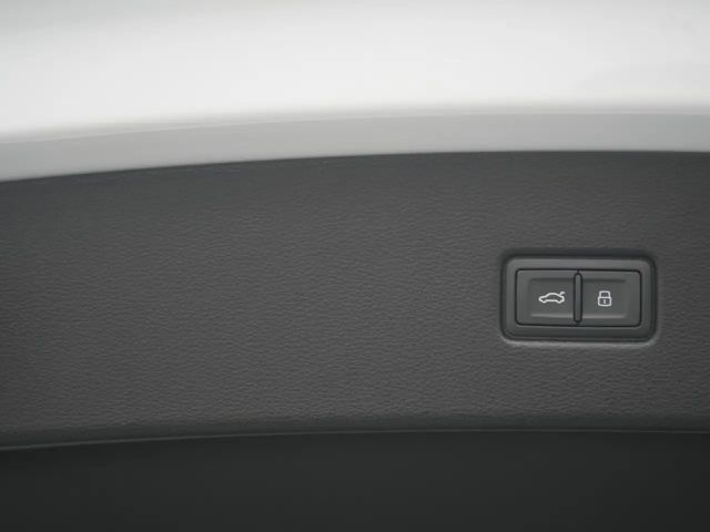 Audi Q5 Quattro S-Line Sportback