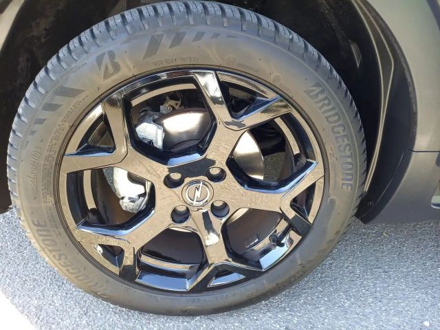 Opel Crossland X 1.2 Turbo Elegance