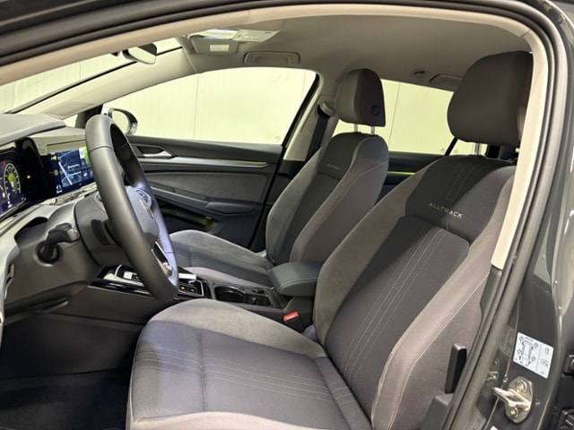 Volkswagen Golf 2.0 TDI Golf VIII Variant