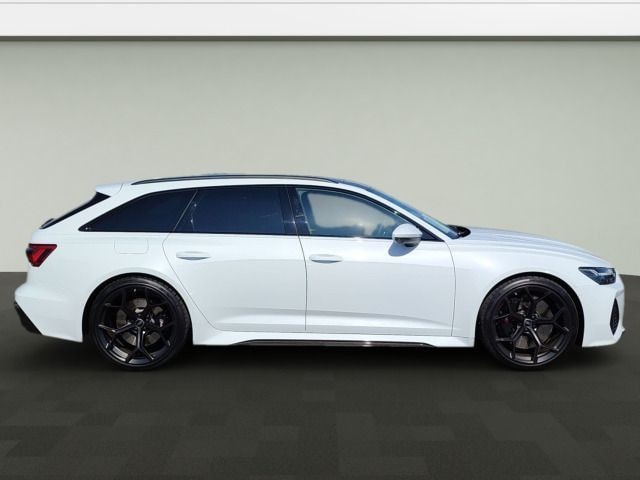 Audi A6 e-tron Avant Performance Quattro