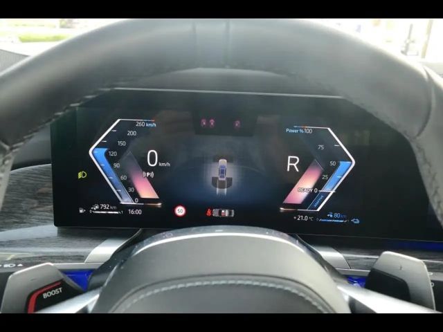 BMW 750 M-Sport Sedan xDrive