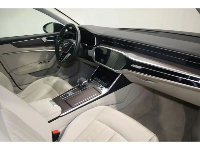 Audi A6 50 TFSI Avant Hybride Quattro