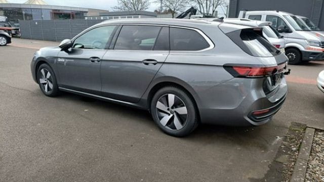 Volkswagen Passat 2.0 TDI Business DSG Variant