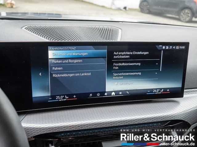 BMW 330 330e M-Sport Sedan