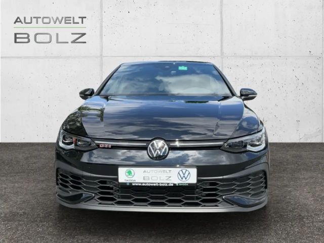 Volkswagen Golf 2.0 TSI Golf VIII