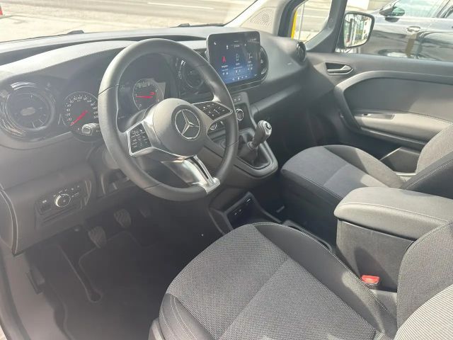 Mercedes-Benz T 180 Premium