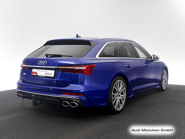 Audi S6 Avant Quattro