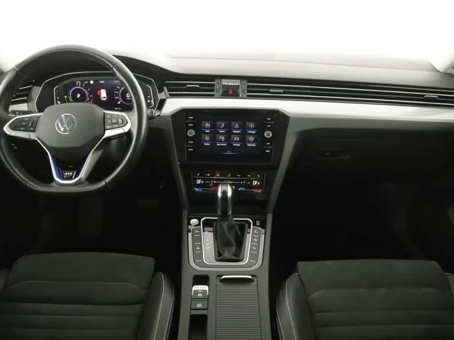 Volkswagen Passat GTE Variant