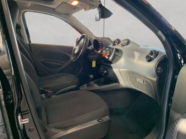 Smart EQ forfour 22kw onboard charger