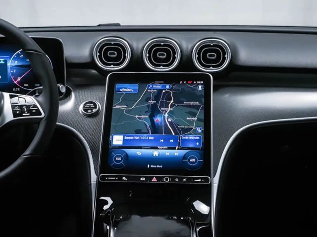 Mercedes-Benz C 180 AVANTGARDE Sedan