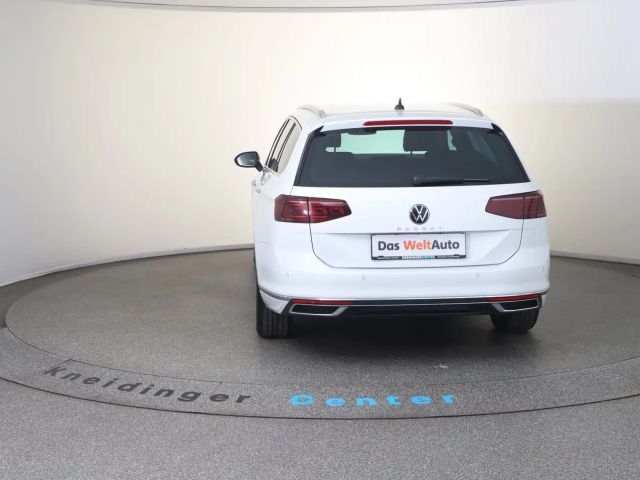 Volkswagen Passat DSG Elegance Elegance Variant