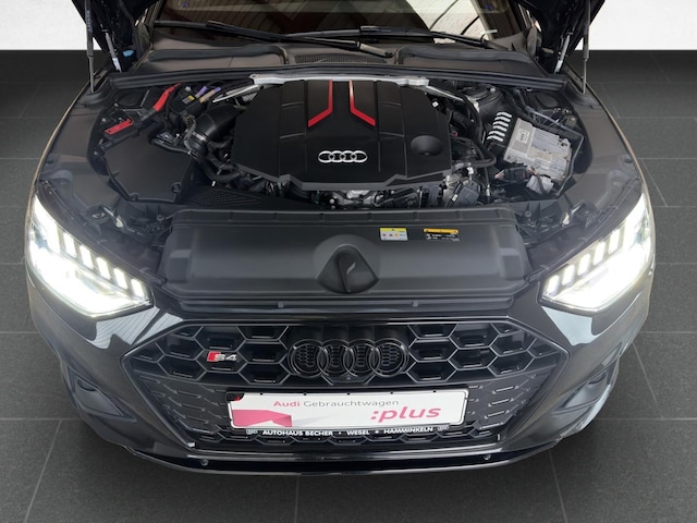 Audi S4 Avant Quattro