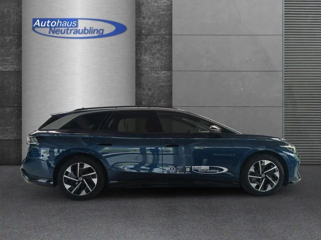 Volkswagen ID.7 IQ.Drive Tourer