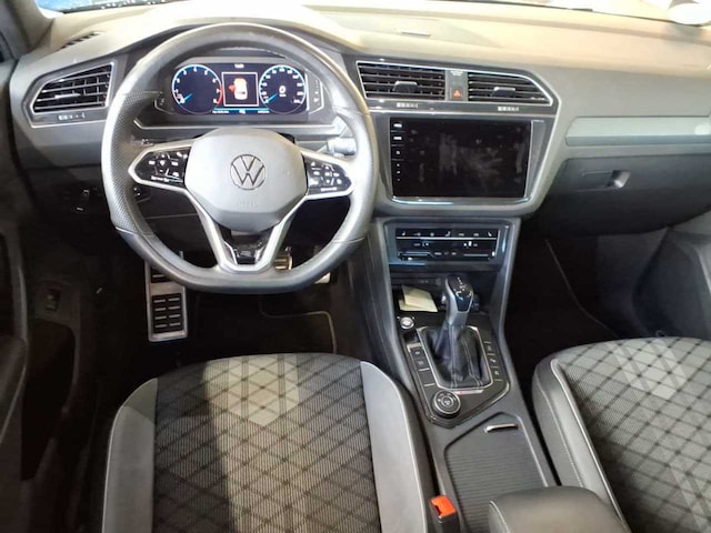 Volkswagen Tiguan 2.0 TSI DSG IQ.Drive R-Line