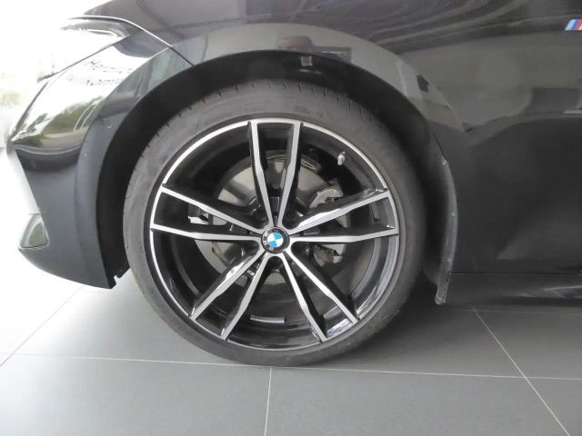 BMW 320 320d Touring xDrive