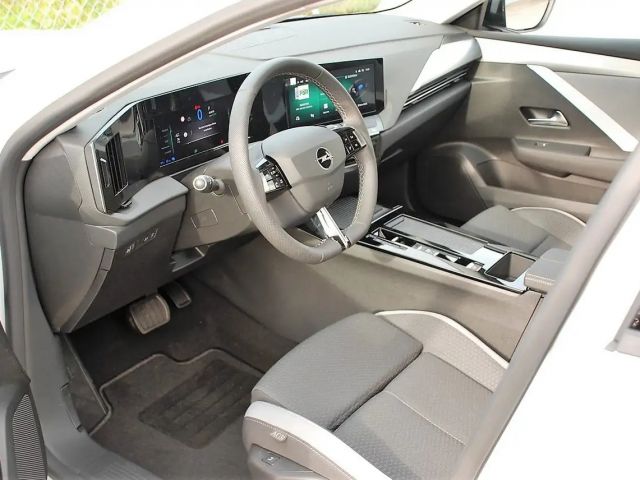 Opel Astra Hybrid Innovation