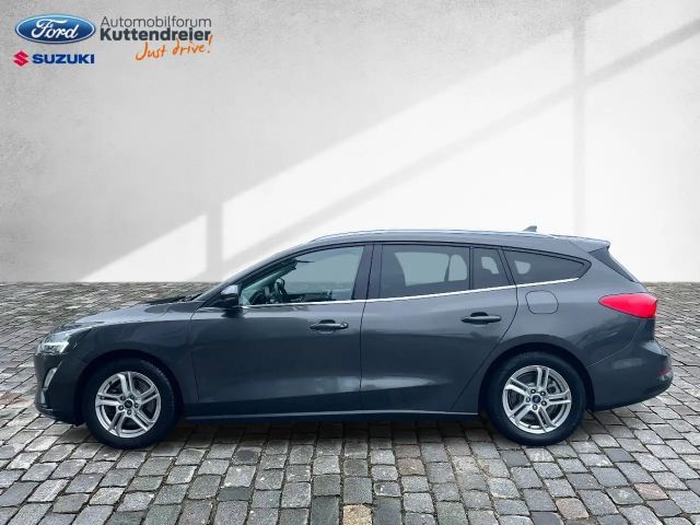 Ford Focus Cool & Connect Wagon