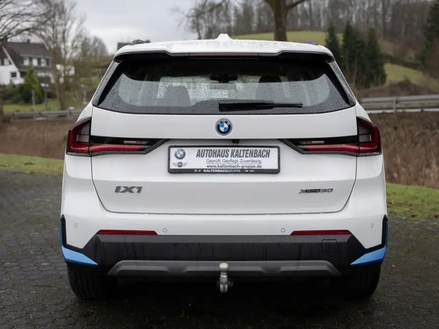 BMW iX1 xDrive