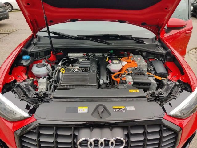 Audi Q3 Hybride S-Line S-Tronic