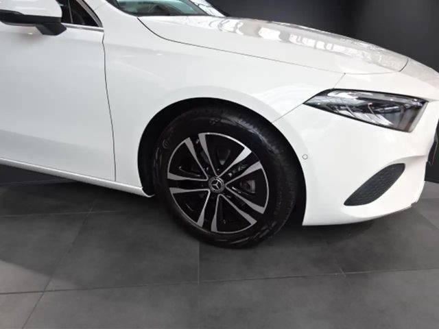 Mercedes-Benz A 200 Progressive