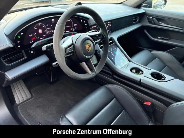 Porsche Taycan Turbo
