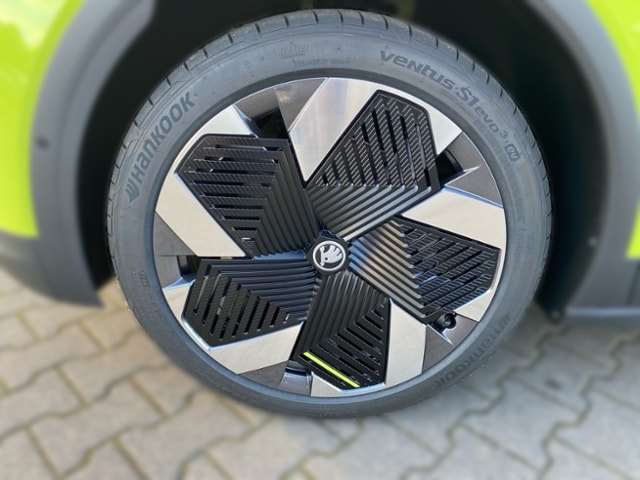 Skoda Elroq Lounge 250KW (340PS) *AHK*MAXX*MATRIX*CANTON*360*NAVI*SHZ*PDC*