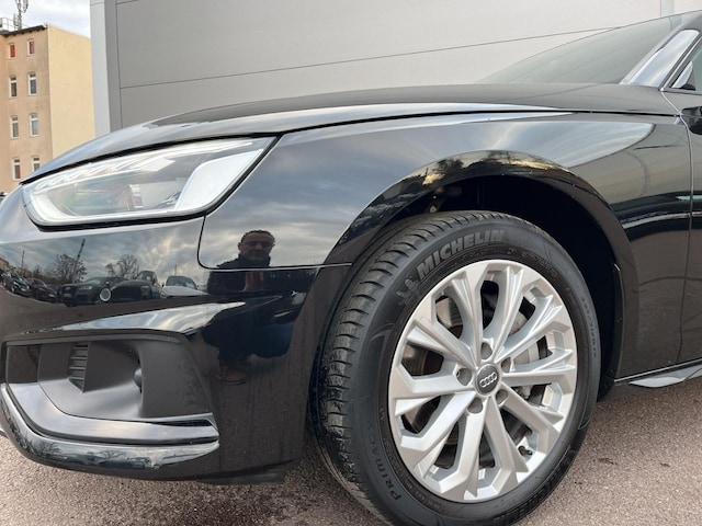 Audi A4 40 TFSI Avant S-Tronic