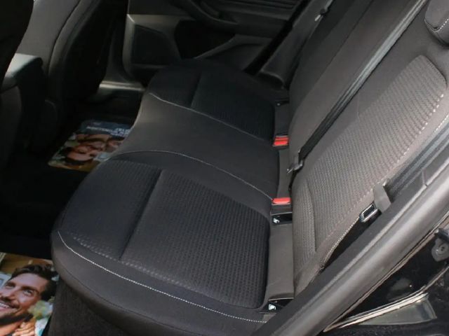 Ford Focus Cool & Connect