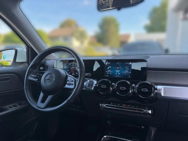 Mercedes-Benz GLB 200 4MATIC GLB 200 d Style