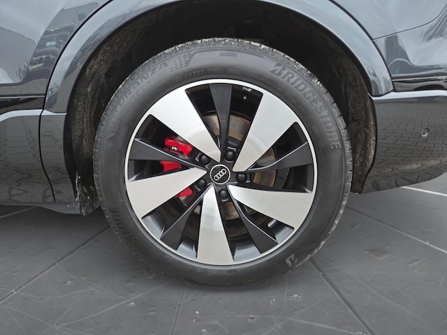 Audi Q6 e-tron Quattro