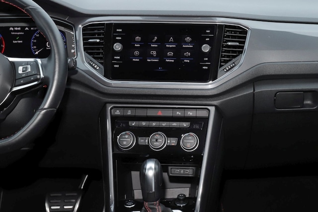 Volkswagen T-Roc 1.5 TSI DSG Sport